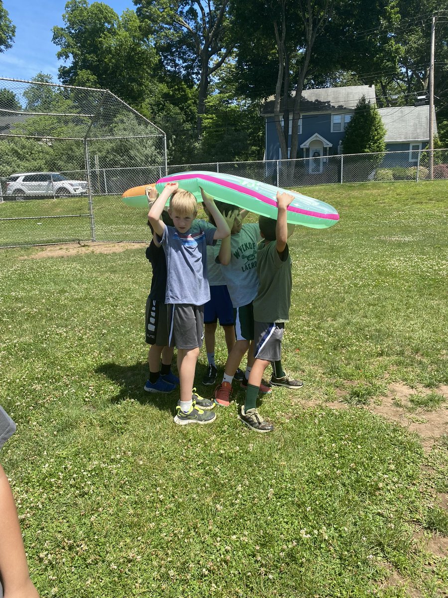 Karen Ermer tweet media