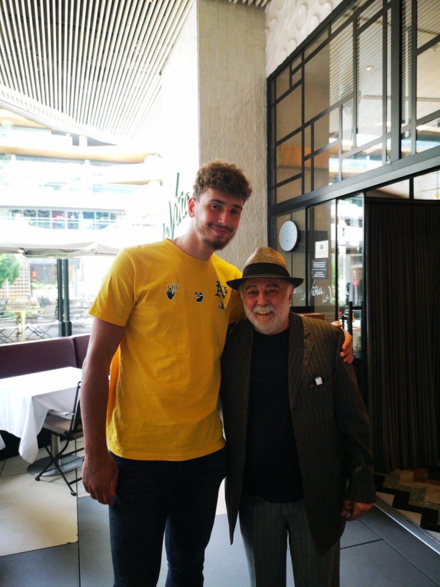 İftihar ediyoruz Beşiktaştan NBA başarılar diledim allt uapı gençler gençler gençler