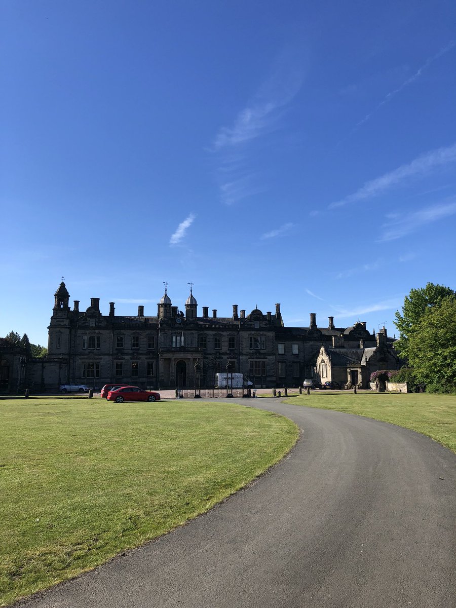 iWebtweets's tweet image. Beautiful day for #iWebLive looking forward to welcoming everyone