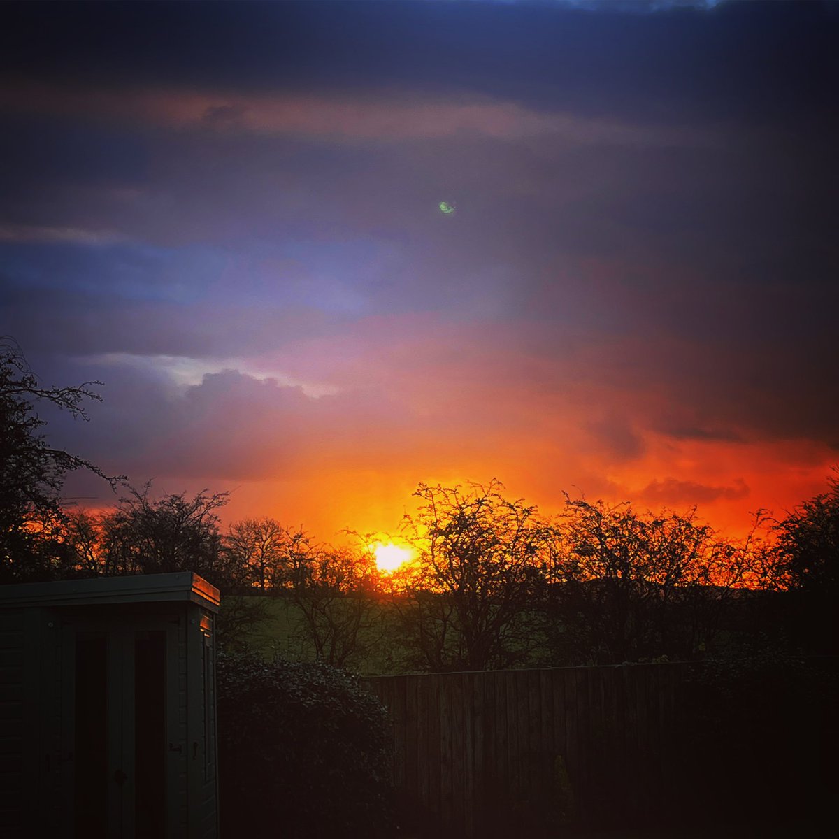 keithS33's tweet photo. Sunrise to start the day. Natures blessing #sunrise #amatuerphotography #photography #NorthernIreland #beauty #amatuerphotography #blessed https://t.co/D4HysnOG8j