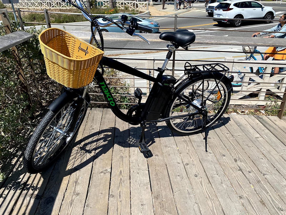 NaktoE's tweet photo. #Nakto #ebikeshop #Camel #ebiketour #happytime
#ridinglife
Nakto Camel-Men 350W with LCD displayer, easy to handle, convenient to carry essentials, it's your top choice of commuting.
Get here: https://t.co/SBE1SmfWQe https://t.co/R9a3ZDXEnk