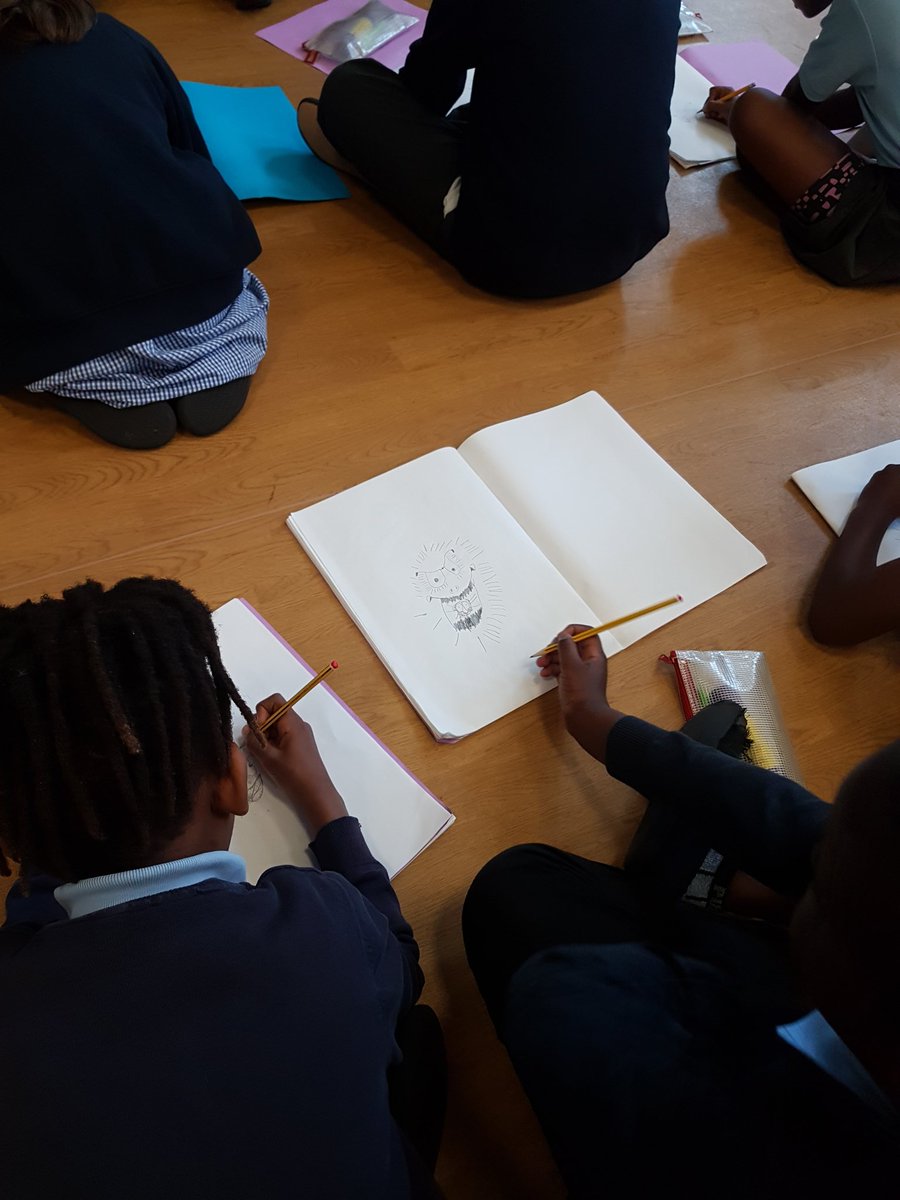 STC_BookChat's tweet image. Check out @STC_3IF @STC_3EB s @ickydoodah illustrations!!