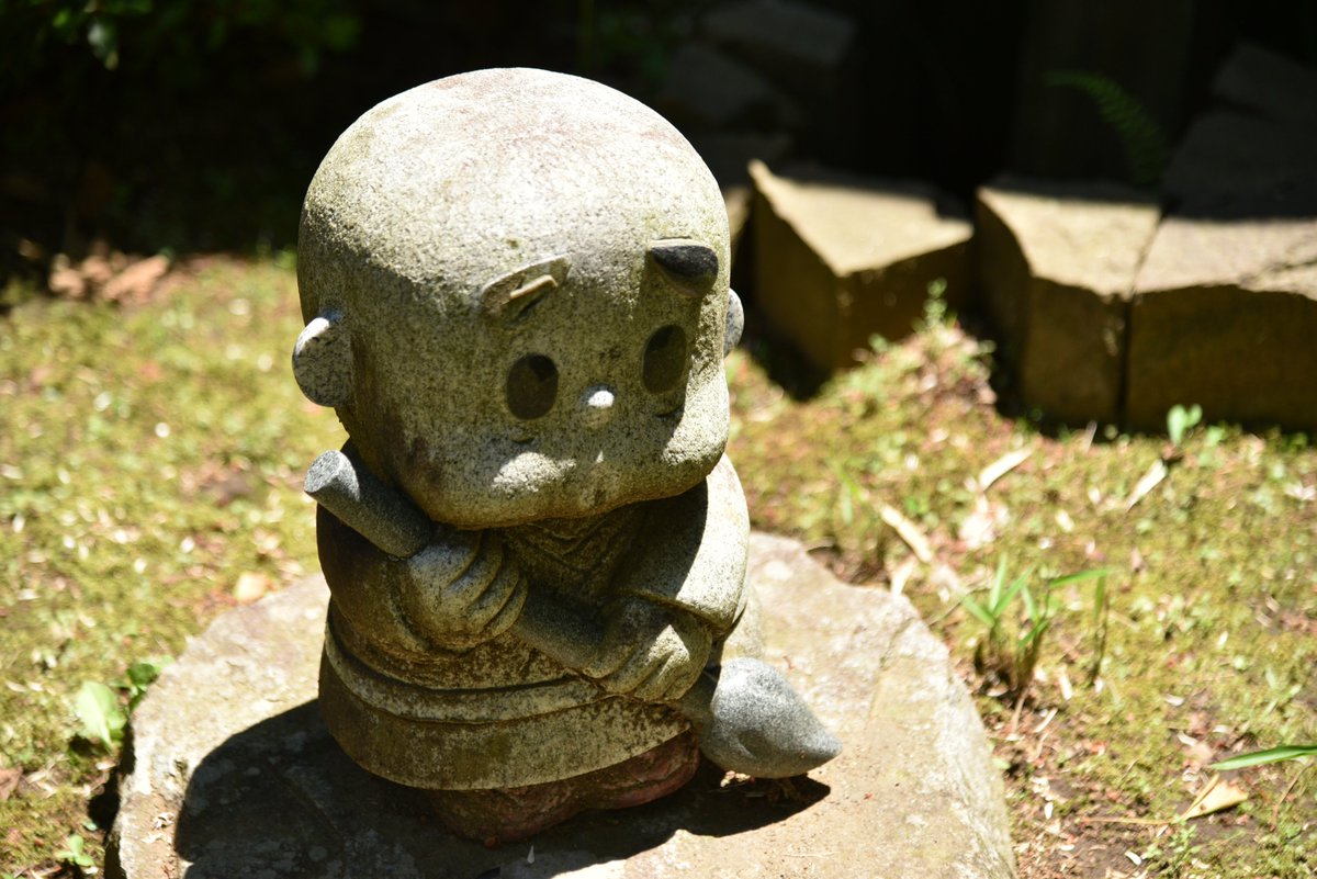 HASHforPro1's tweet photo. 徳恩寺です。
正確には高野山真言宗摩尼山延壽院徳恩寺です。
分燈された広島の原子爆弾の残り火があったのは驚きです。
あと御朱印を頂いた時にお茶とお菓子を頂きました。
暑い日でした���でありがたかったです。
#WITH_HASH
#コロナ対策
#除菌消臭
#HASHforPro
#次亜塩素酸水
#緩衝法 https://t.co/zquOFOY1BY