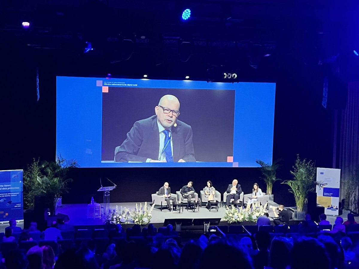 #EDPSconf2022 
<a href="/PaulNemitz/">Paul Nemitz</a> : It’s up to controllers and processors to show evidence of compliance with the #gdpr, not the other way around 
<a href="/EU_EDPS/">EDPS</a>
