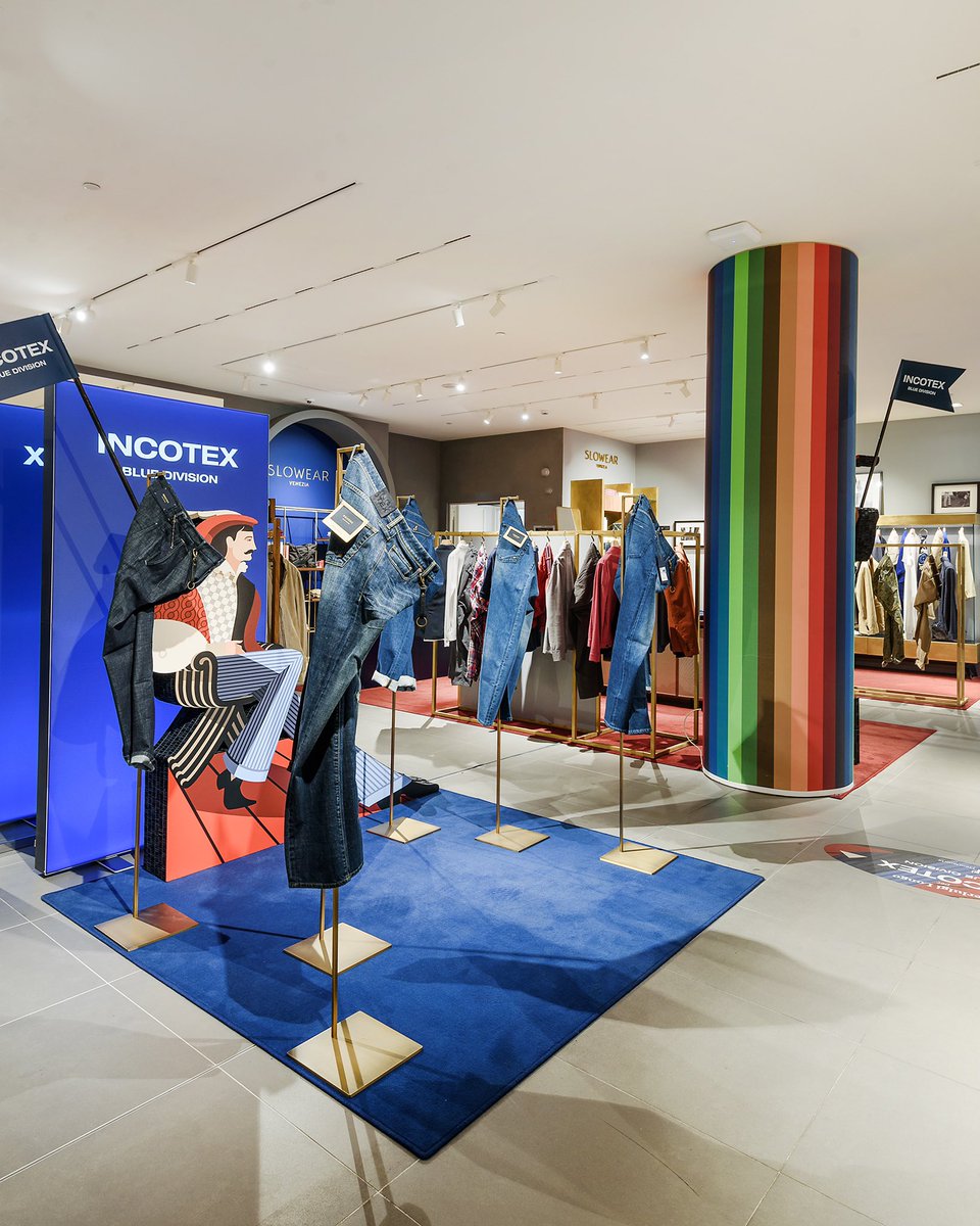 Rinascente's tweet photo. Il denim sartoriale by @slowear_incotex è il protagonista del pop-up dedicato al 2° piano in #RinascenteFirenze per #PittiUomoImmagine2022. Fino al 28 giugno, tuffati nel blu dello speciale allestimento #Slowear e scopri la preziosa selezione di prodotti in #RinascenteFirenze https://t.co/p6TKajTenv