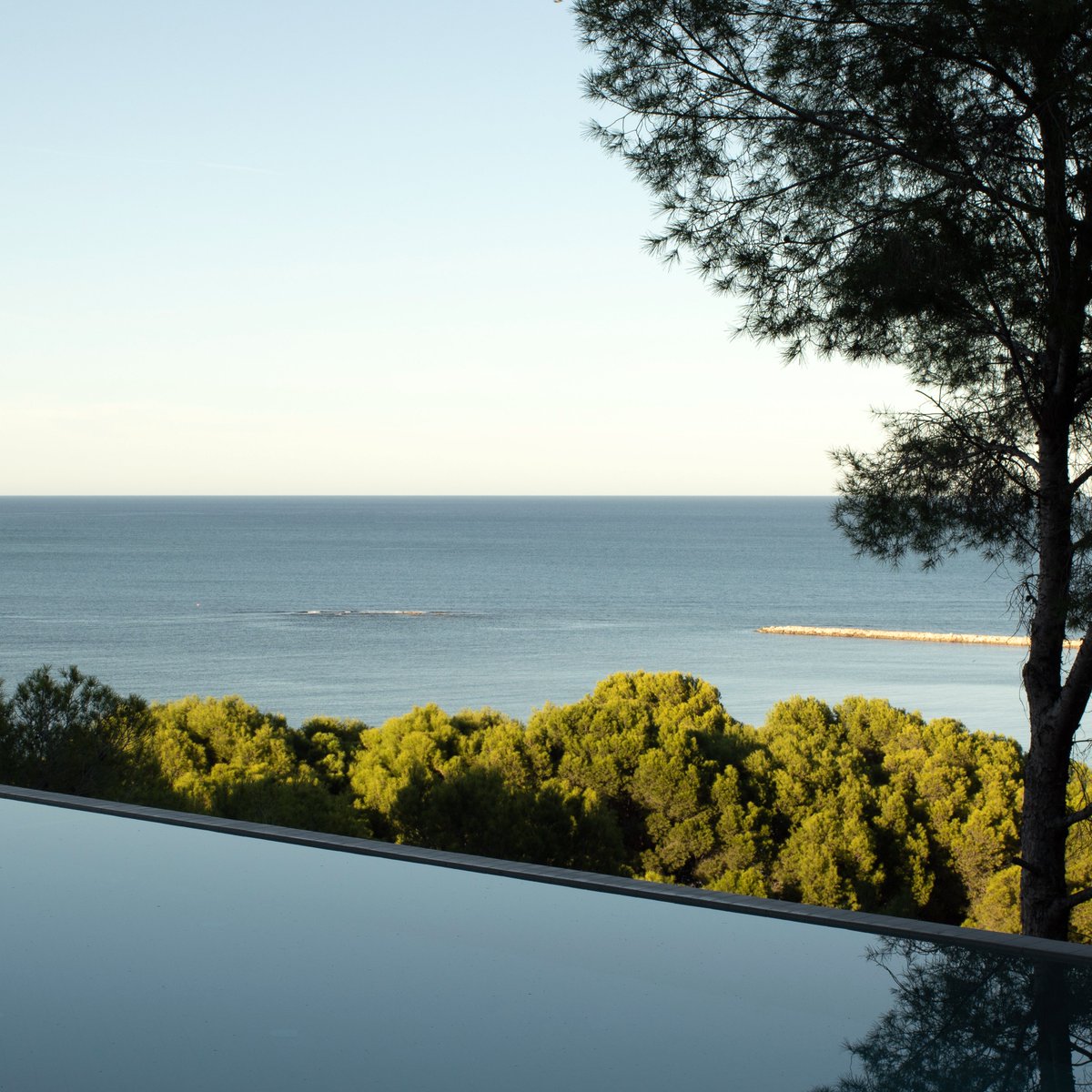 San Nicolás House. Project finished. House located in Denia (Alicante)

San Nicolás House. Proyecto terminado. Vivienda unifamiliar aislada ubicada en Denia.

carlesfaus.com

#carlesfausarquitectura #architecture #arquitectura #architecturedesign #diseño #project #design