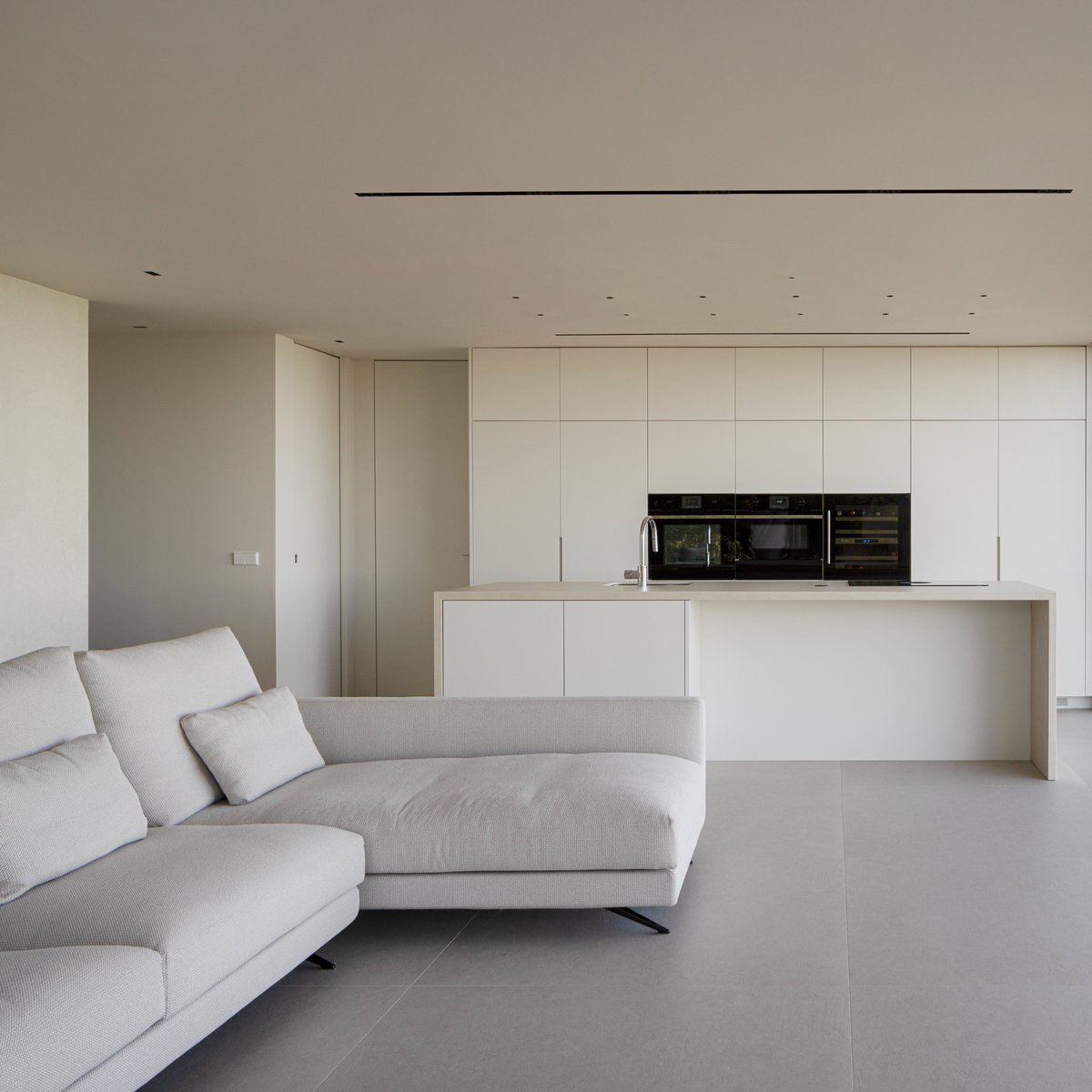 CarlesFaus's tweet photo. San Nicolás House. Project finished. House located in Denia (Alicante)

San Nicolás House. Proyecto terminado. Vivienda unifamiliar aislada ubicada en Denia.

https://t.co/zubWlEq3CF

#carlesfausarquitectura #architecture #arquitectura #architecturedesign #diseño #project #design https://t.co/JZABoVIUTF