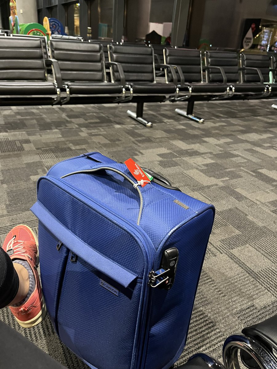 SValimehr's tweet photo. So excited, heading to Barcelona to attend #GRC2022. Looking forward to hearing very cool cryo-EM related stuff. #CCeMMP #bio21 #unimelb https://t.co/UIgDA9U3mv
