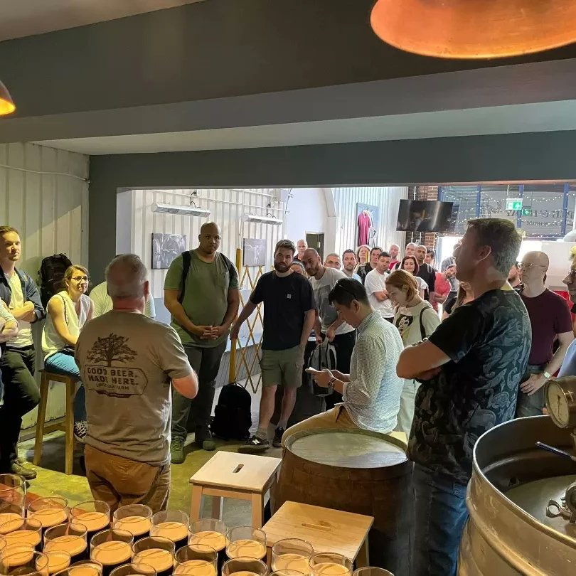 AleHuntersBreweryTours tweet media