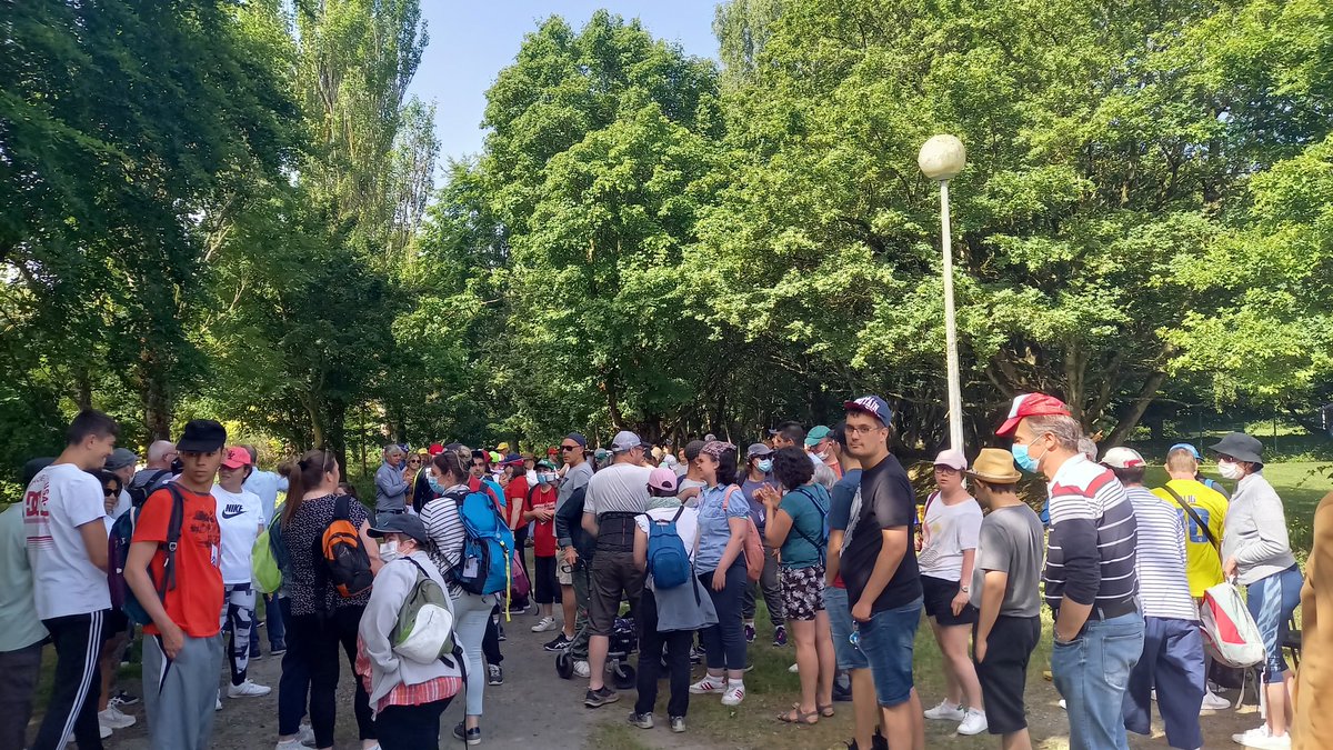 Les groupes arrivent pour le lancement du #challengereneaubry #sportadapte #challengesportif <a href="/Adapei_35/">Adapei35</a> <a href="/VilleSaintMalo/">Ville de Saint-Malo</a> édition 2022 !!!