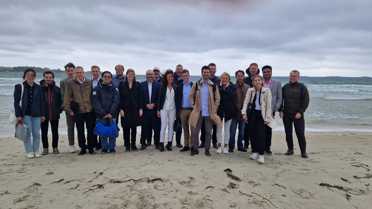 H2020Heroes's tweet photo. The HEROES Consortium meeting came to an end yesterday. The next phase of the project is looking promising! ⚡️🚙 
Thank you Beyonder for welcoming us in your facilities in Stavanger, Norway!
@SustainableInnE @Siemens_Energy @bestoraged @ife_norway @ElringKlingerAG @EASE_ES https://t.co/wCyxUierBO