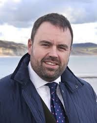 BrexitBuster's tweet photo. @ian_charles007 Hopefully Chris Loder-Rubbish will be yet another one-term Tory loser. He looks like he’s Jonathan ‘Caveman’ Gullis’ long lost twin brother.
Separated at birth…?
#ChrisLoder #CavemanGullis
#ToxicToryTrash https://t.co/FuewbbESOw