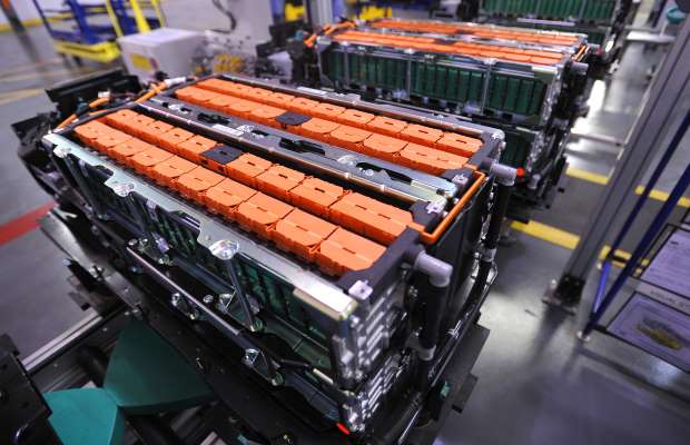 projects_today's tweet photo. Crayon #Motors enters pact with #Bounce Infinity
Read More: https://t.co/C6qPShtvvl
@projects_today #news #updates #crayonmotors #batterynetwork #battery #network #EVmaker #manufacture https://t.co/CU9FPhhr4i