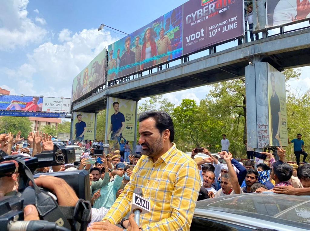 harshkhatana13's tweet photo. अग्निपथ के विरोध में जयपुर में बड़ा प्रदर्शन । Rlp संयोजक व सांसद  @hanumanbeniwal भीड़ के साथ कलेक्ट्री सर्किल पहुंचे। https://t.co/wQyqhCgu8L