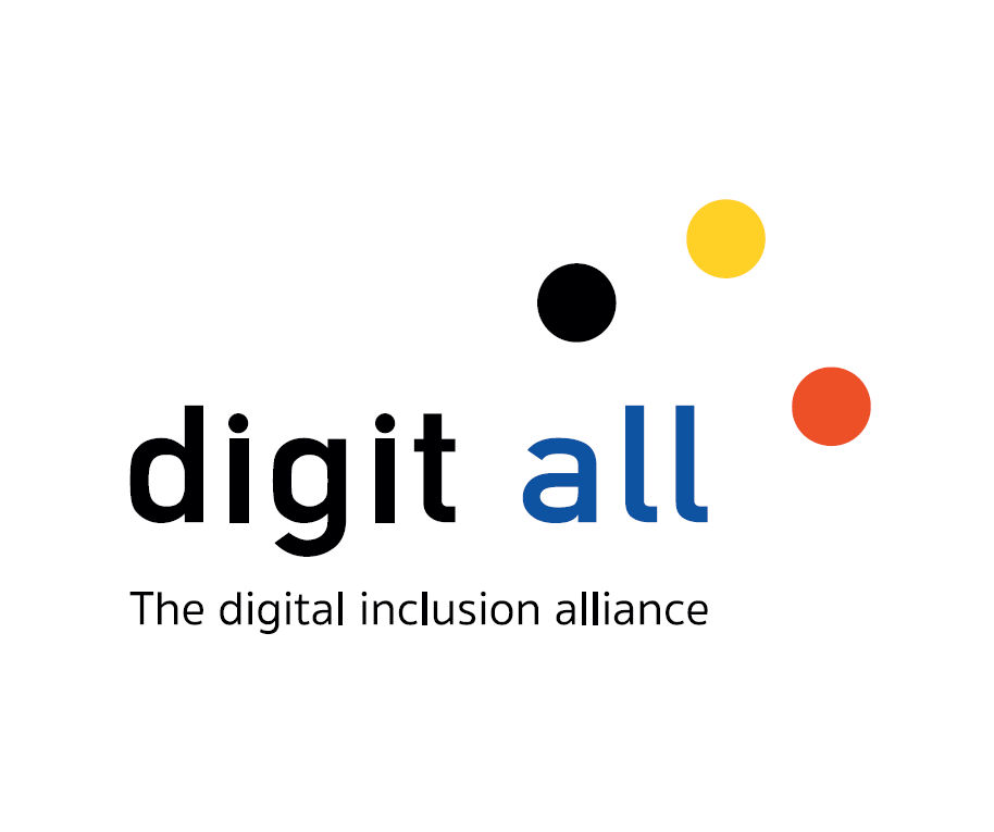 Van_Damme_Sara's tweet photo. Vandaag onderteken ik in naam van @District09Gent het Digital Inclusion Charter #DigitAll. 
Een initiatief van @BNPPFBelgie &amp; @proximus met steun van @pdsutter waarbij bedrijven 
zich engageren zich om #Einclusie te bevorderen. https://t.co/0N4foWyBCM
#iedereenmee #eskills https://t.co/CAvYY93zqv