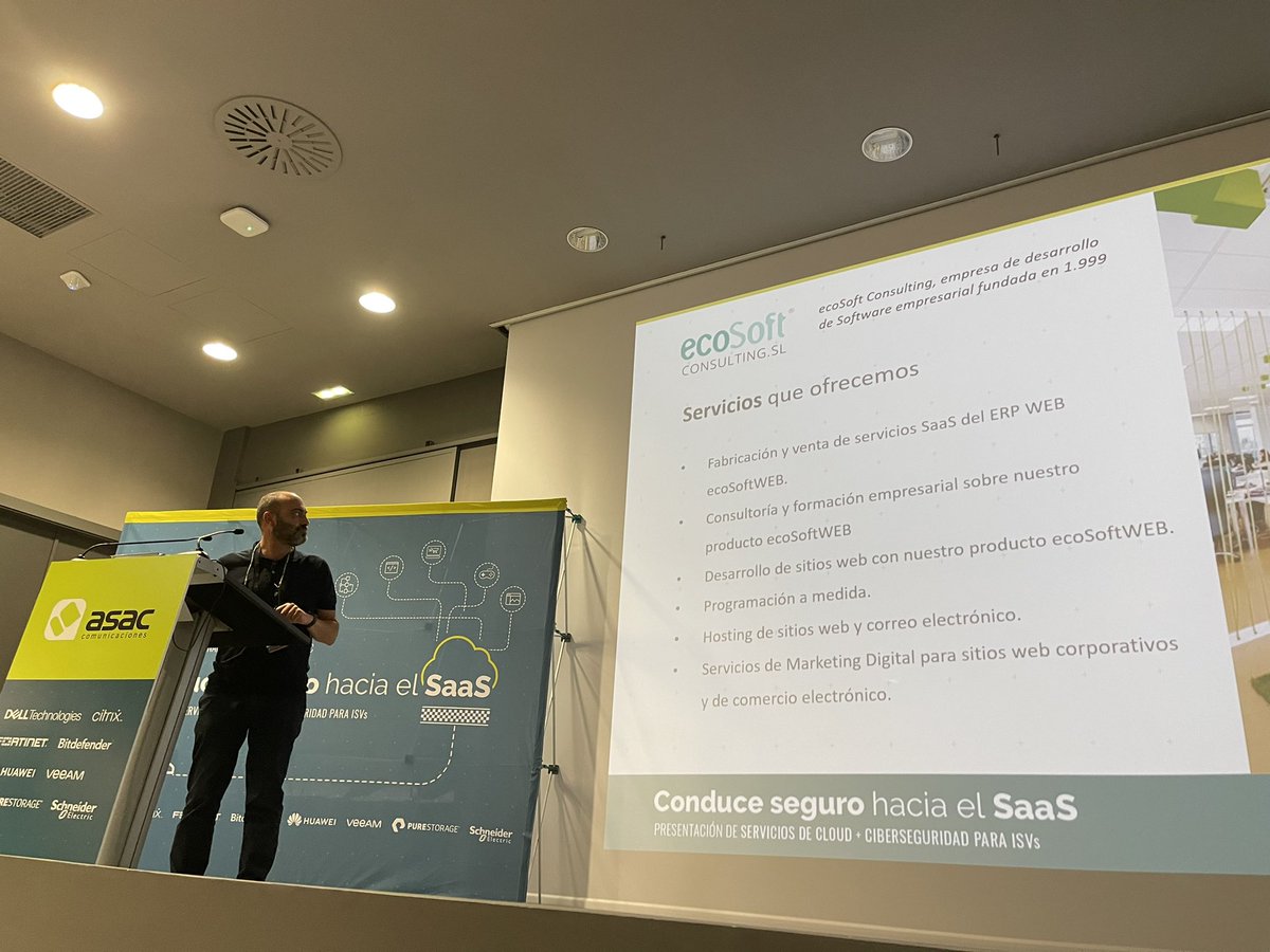 marcoaprieto's tweet photo. Fernando Bobes de ecoSoft Consulting participa en #ASACCLOUD https://t.co/CKyWIcbxeI