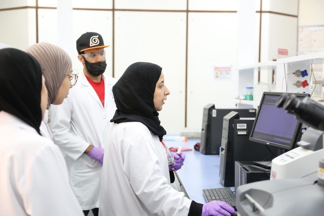 QUResearch's tweet photo. Here a little glimpse from the labs for your enjoyment!
Visit the link for more information: https://t.co/k0fizonC4f https://t.co/7SVdiMYIq8