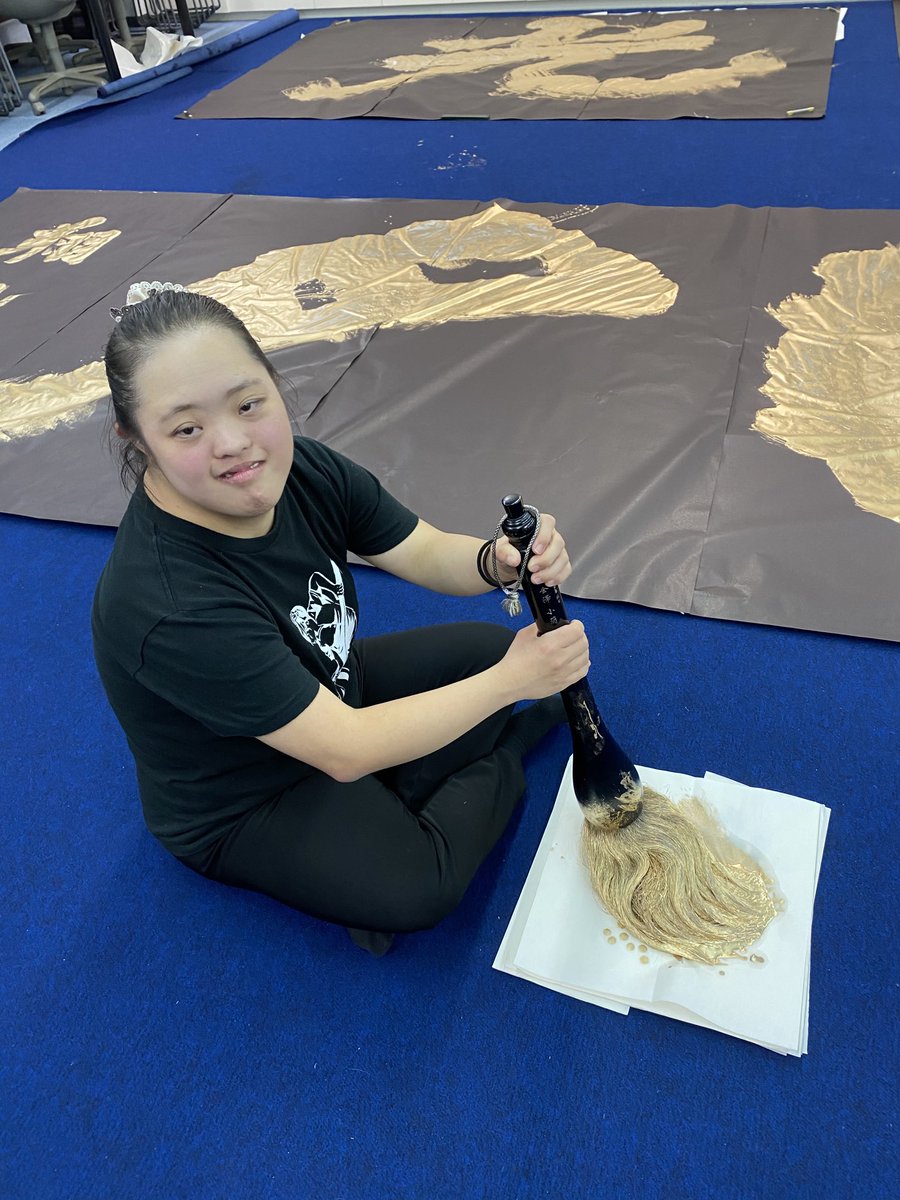 金澤翔子展
6月21日(火)まで、丸善　丸の内本店　
4階ギャラリーAで個展してます。
東京都千代田区丸の内1-6-4
9:00〜21:00までです。