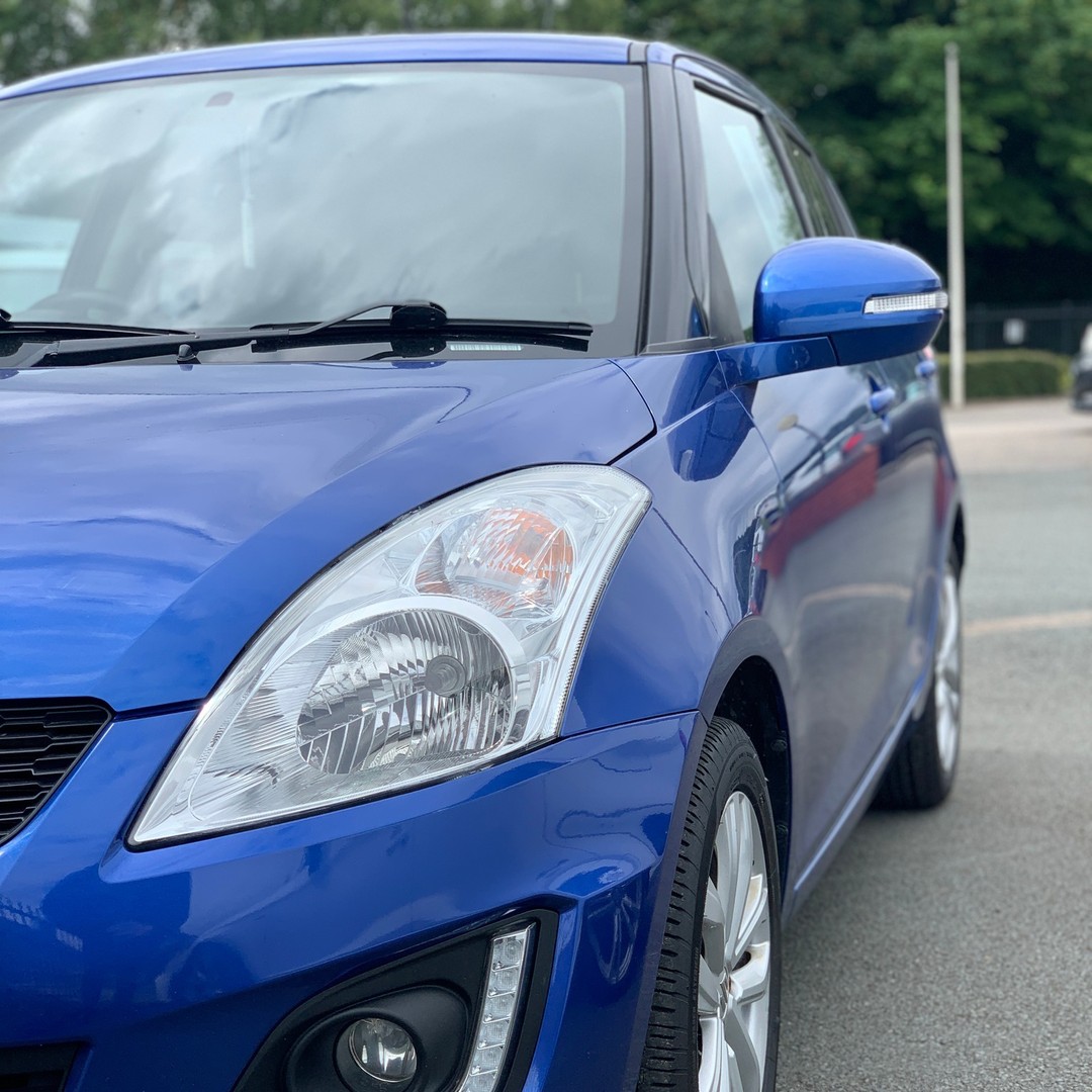 ConnectMotor's tweet photo. Suzuki Swift SZ4
The swift has an automatic gearbox making it a very desirable small around town car. Comes with touchscreen infotainment system which includes a Sat Nav.

#suzuki #suzukiswift #swift #hatchback #automaticcars #autohatchback #cheshire #towncar https://t.co/n4uwJ1F5RC