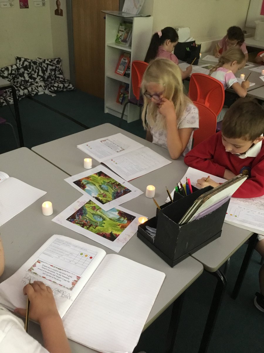 Dosbarth Branwen tweet media