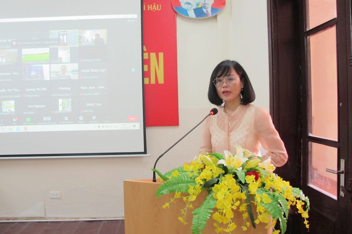 UKinVietnam's tweet photo. 🇬🇧 supports the movement toward net-zero, contributing to the fight against climate change &amp; building a sustainable future!
- @Sam_J_Wood, Deputy Consul General during @WWF 🇻🇳 latest workshop on Race to Zero
 
Celebrate 2 yrs of RtZ and join the race now: https://t.co/kLzBmrK1qo https://t.co/5CoYwN4kLs