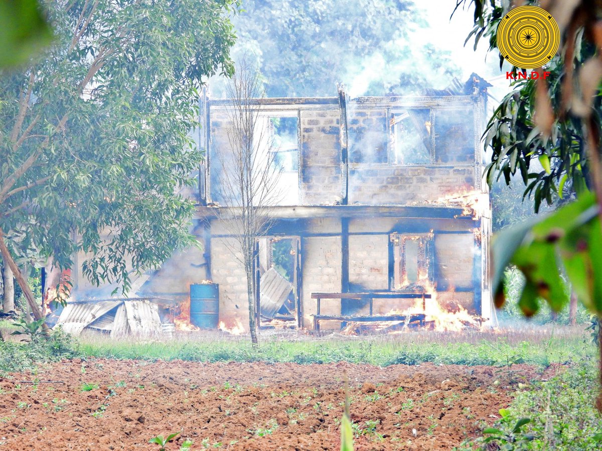 IrrawaddyNews's tweet photo. Junta troops torched a Catholic church, prayer hall and the house of a priest in Hpruso Township, Kayah State on Wednesday, following clashes with resistance fighters, said the Karenni Nationalities Defense Force. (Photo: KNDF) 

#WhatsHappeningInMyanmar https://t.co/w830RaP4co