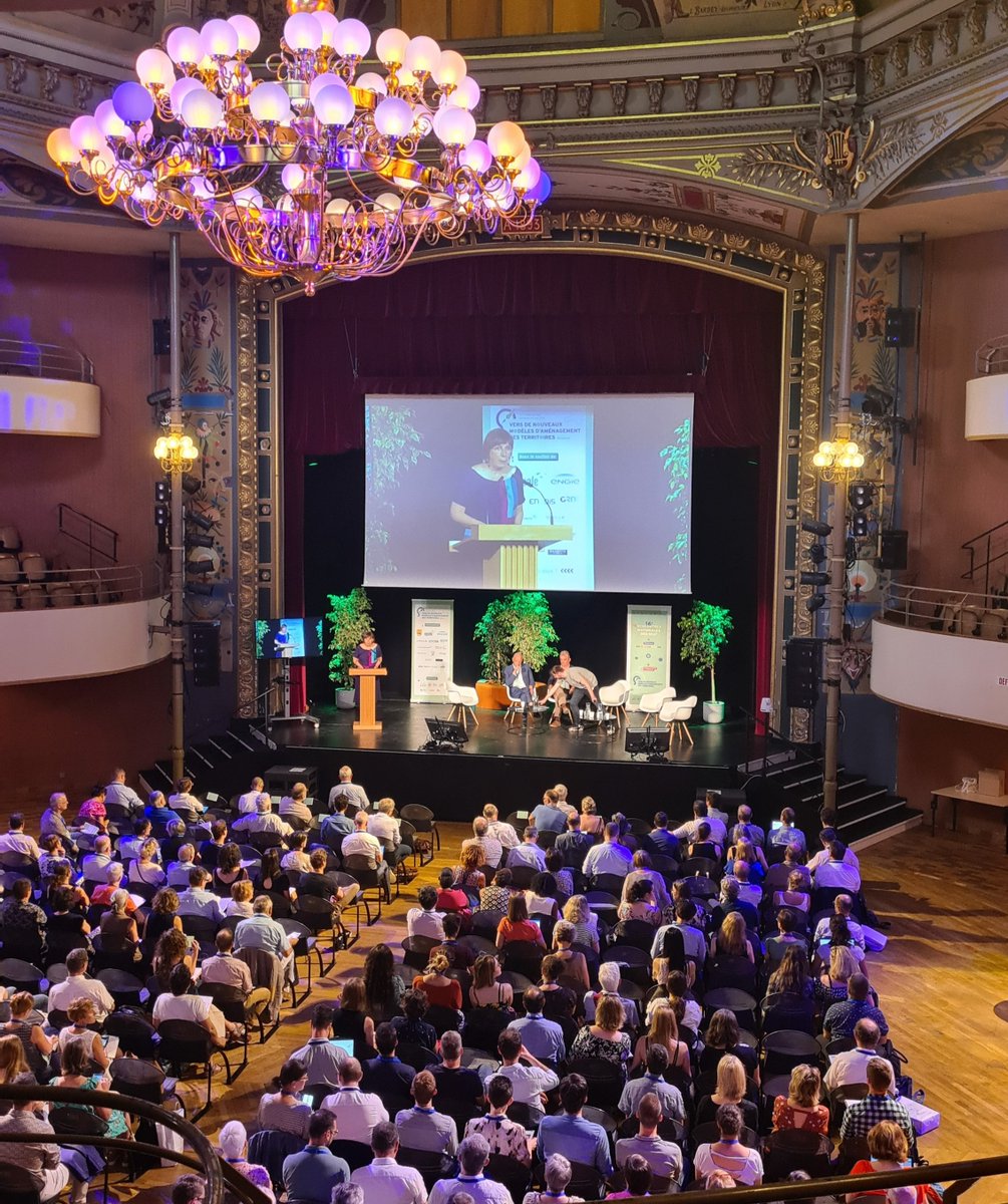 La Fédé organise les 16e RNS à Besançon !

Ce matin, des interventions de <a href="/MartinBocquet/">Martin Bocquet</a> (<a href="/CeremaCom/">Cerema</a>), Samuel depraz (ESPI2R), Sebastien Maire (@Fr_VilleDurable), Marion Unal (<a href="/medef/">Mouvement des Entreprises de France</a>) ou encore Patrice Valantin (<a href="/GenieEcologique/">UPGE</a>). 
Cette journée est animée par @SylvainGrisot !