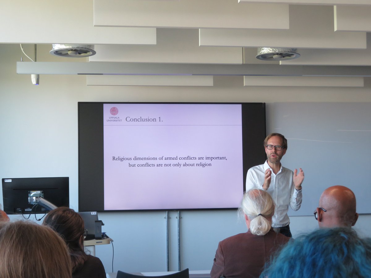 Thank you very much to our keynote Professor Isak Svensson from @UU_University for your excellent presentation at our conference - Impact in #Reconciliation and #Peacebuilding