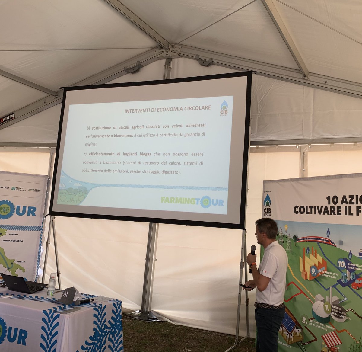 consorziobiogas's tweet photo. #FarmingTour, in vista dei prossimi decreti il direttore Christian Curlisi illustra le principali novità di cui si attende l’approvazione definitiva 👇 https://t.co/M74Z0V1SzS
