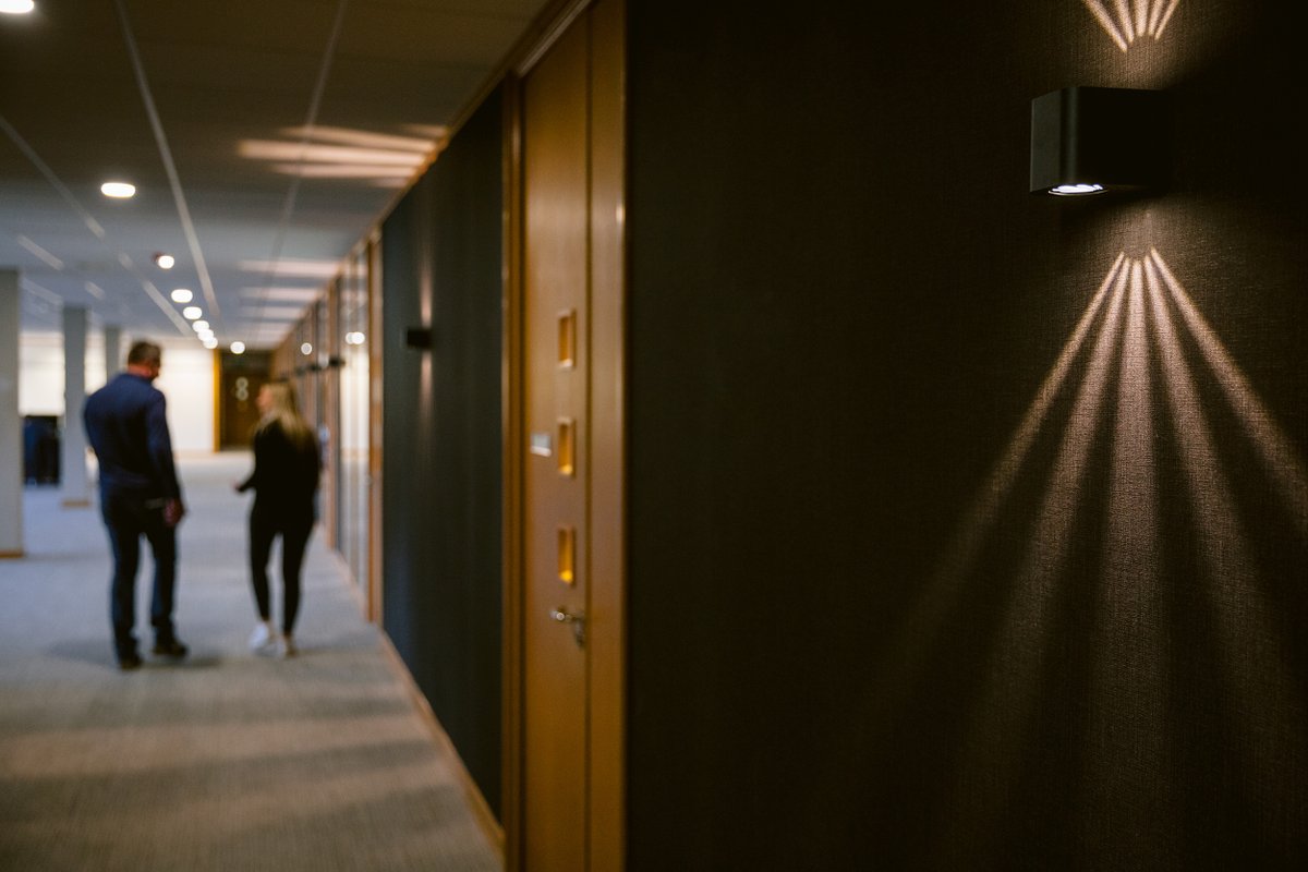 HUB26_UK's tweet photo. With meeting and board rooms of all shapes and sizes across two sites, we're certain to have the perfect space for you. π‘
And if you book your first #MeetingRoom for up to 12 people with us, you'll get it at no cost.
π Find out more: https://t.co/j9Qa6gwxkH
#workmeetplay https://t.co/NGPr5ldPt2