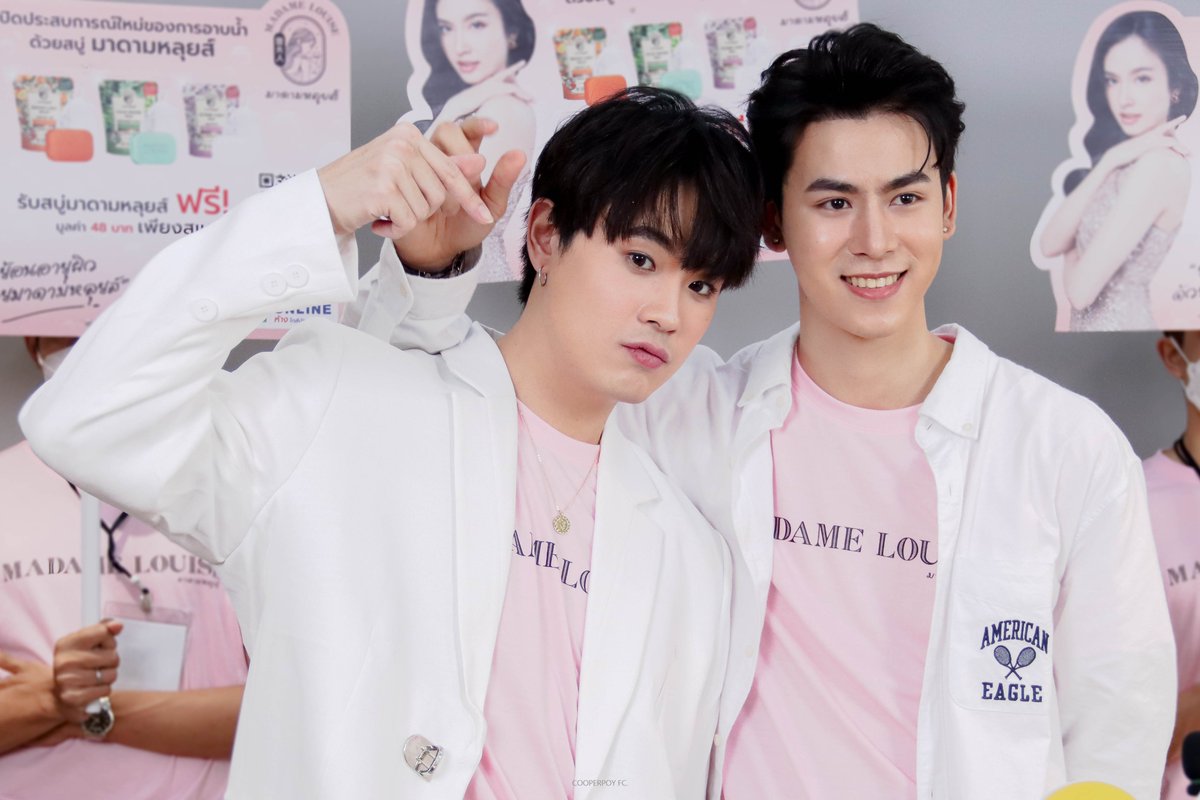 CooperPoyFC's tweet photo. 160622
หยุดน่ารักก่อนได้ไหม ทั้งสองคนเลย ;////; 

#ย้อนอายุผิวด้วยสบู่มาดามหลุยส์
#มาดามหลุยส์ #MadameLouise
#แล้วแต่เปอร์ #ปอยปี้เอ๋อแท้ไม่ปรุงแต่ง #MyPepo https://t.co/YBMBNfFxlO
