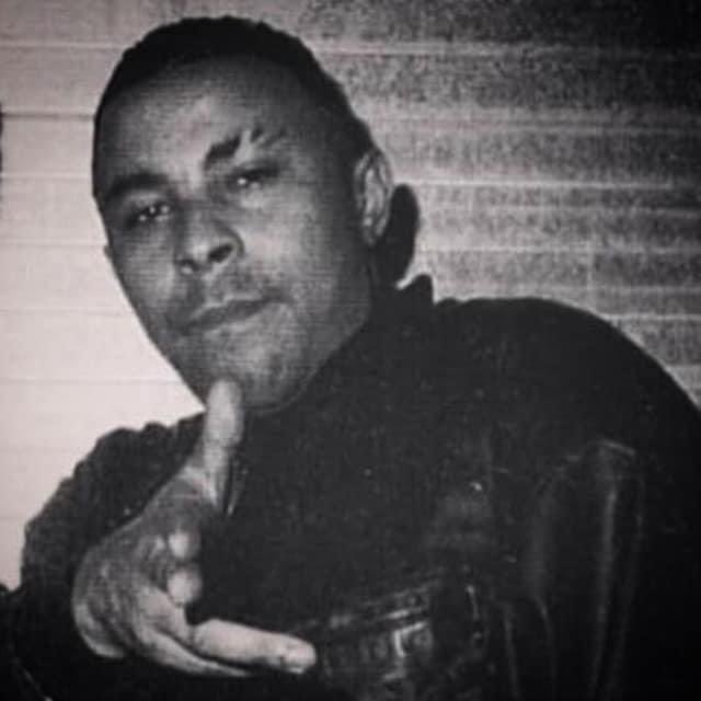 OnDisTingMuzik's tweet photo. YOUR VOICE BLESSES MOST JUNGLE PARTIES on Dubplate &amp; 45 • YOU ARE STILL FIRMLY HERE IN SPIRIT • your music is still shelling parties globally • your name is called by MC’s &amp; selectors worldwide king • never forgotten • rest easy family 🙏🏽 6YRS🕊

🎖🎖🎖🎖🎖

#RIPTENORFLY https://t.co/QjUhXBwI3u