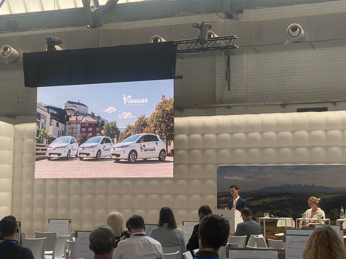 AlexmartinEu's tweet photo. 🇦🇹 @TschenetManuel has implemented car and bike sharing systems in Kufstein https://t.co/KvllrAZaC3