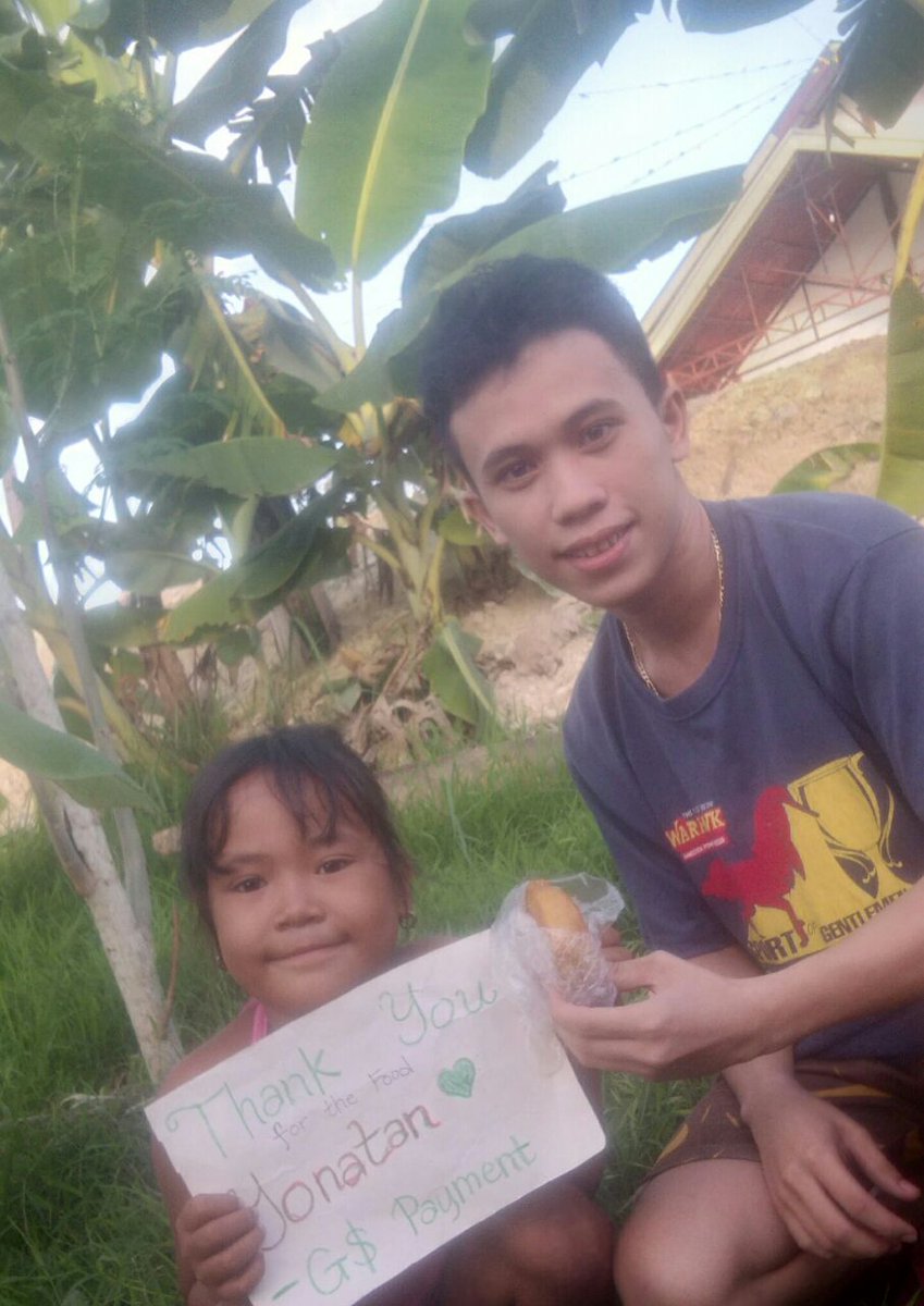 yoni_ami's tweet photo. Amazing!!! 
I bought this cute angel a donut 🍩 Philippines🇵🇭
@gooddollarorg 💙 #foodsecurity 
Create the next #smile : ) #buyonetoo
Sign up : ) https://t.co/wzJJBJ20q6
#DonutShop 🍩 250G$ 
#OnlyInAGoodDollarWorld @yoniassia https://t.co/T4a4LuTdhJ