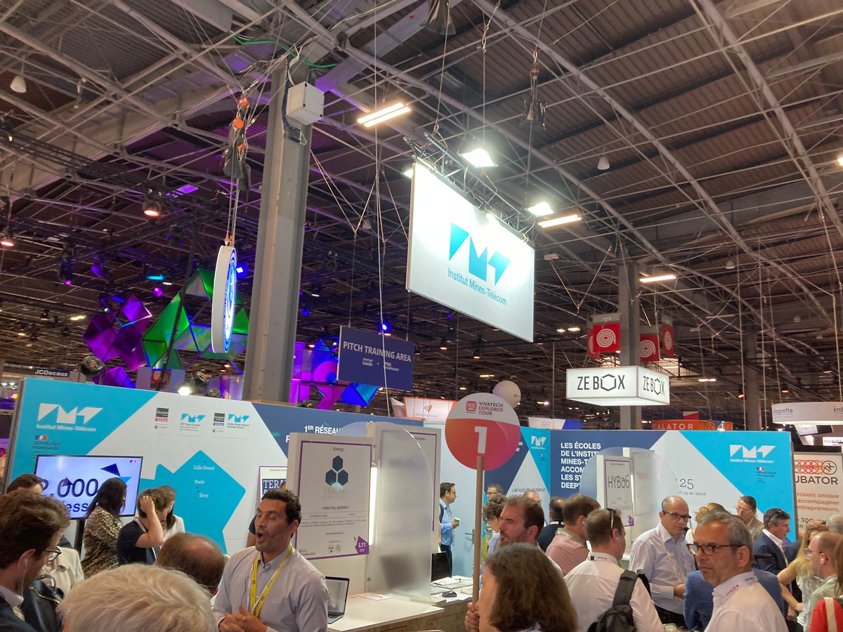 IMTFrance's tweet photo. #IMTVivatech Matinée riche en visites &amp; événements sur le stand de l'#IMT ! RDV stand L11 

[Thread]⬇️ https://t.co/nyFxkXt1X7