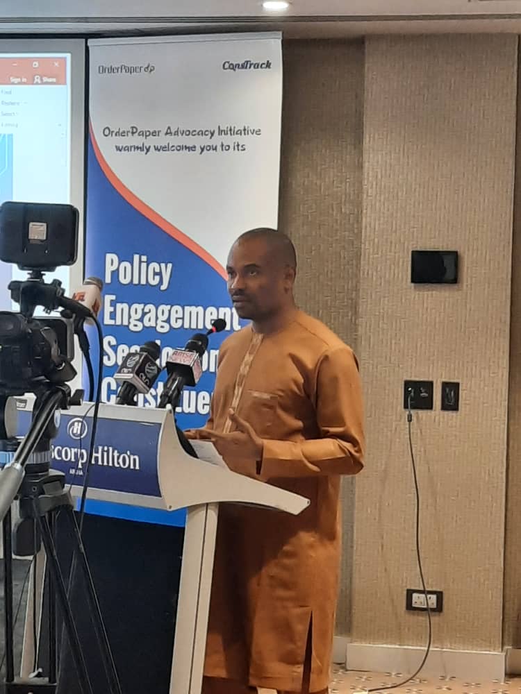 OrderPaper's tweet photo. The event commenced with the Executive Director of @OrderPaper Mr. Oke Epia @resourceme giving his welcome address.
#ConstrackDialogue #OrderPaperNG https://t.co/Z3iONnJAY1