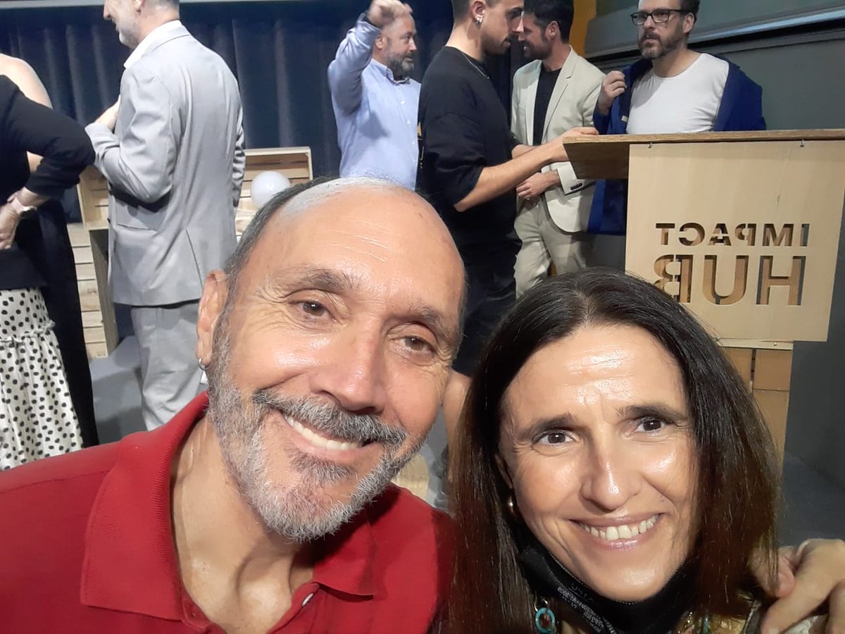 Con Nuria Beltrán en la la Presentación del Nuevo Instrumento de Evaluación Psicosocial de PRLInnovación. Mis felicitaciones a Jorge Tubio por la excelente iniciativa.