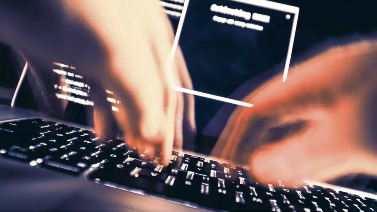 ReconBee's tweet image. New Syslogk Linux Kernel Rootkit Uses “Magic Packets” to Trigger Remote Backdoor Access
#Syslogk #Linux #KernelRootkit #backdoor #security #cybersecurity #reconbee
reconbee.com/new-syslogk-li…