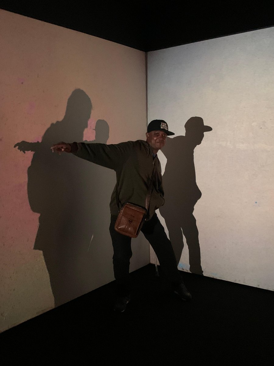 HeadwayELondon's tweet photo. More snaps from our visit to the @BarbicanCentre earlier this week!
Trips to local art galleries are great fun and very inspiring for our #SubmitToLove artists. https://t.co/4Ma98ihcMX