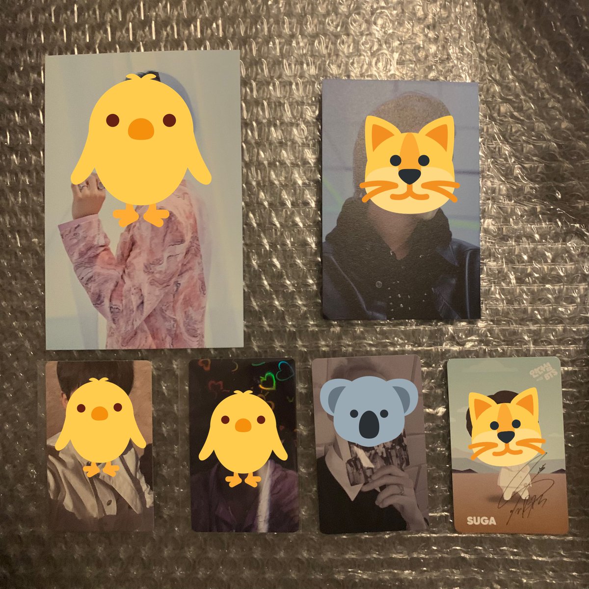 rr35249's tweet photo. BTS  PROOF  
JPFC  ホログラム
weverse トレカ
ポストカード

【譲】画像　JIMIN SUGA RM
　　　ジミン　ユンギ　ナムジュン
      
【求】同種　テヒョン　V

交換してくださる方、DM、リプお願い致します🙇🏻‍♀️

#BTS交換　#BTSトレカ https://t.co/ocfzoKjgWo