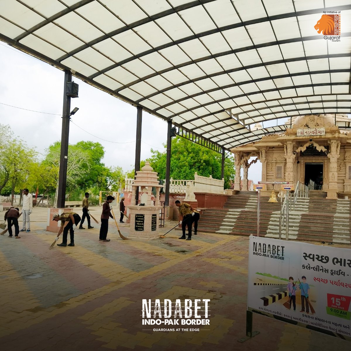 VisitNadabet's tweet photo. A #cleanlinessdrive was organised by #NadabetIndoPakBorder at #NadeshwariMatatemple. The idea is to work towards a cause, to create awareness and inculcate cleanliness as a habit and not a compulsion.
#BorderSecurityForce #IndianArmy #bsfmen #patriotism #gujarattourism https://t.co/vLEwSKSz97