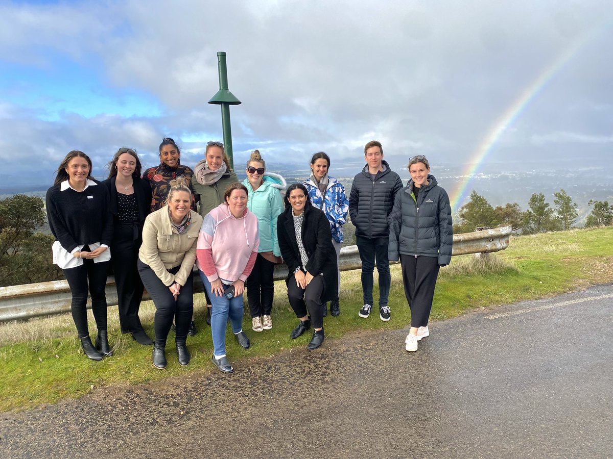 Oneredtreerc tweet media