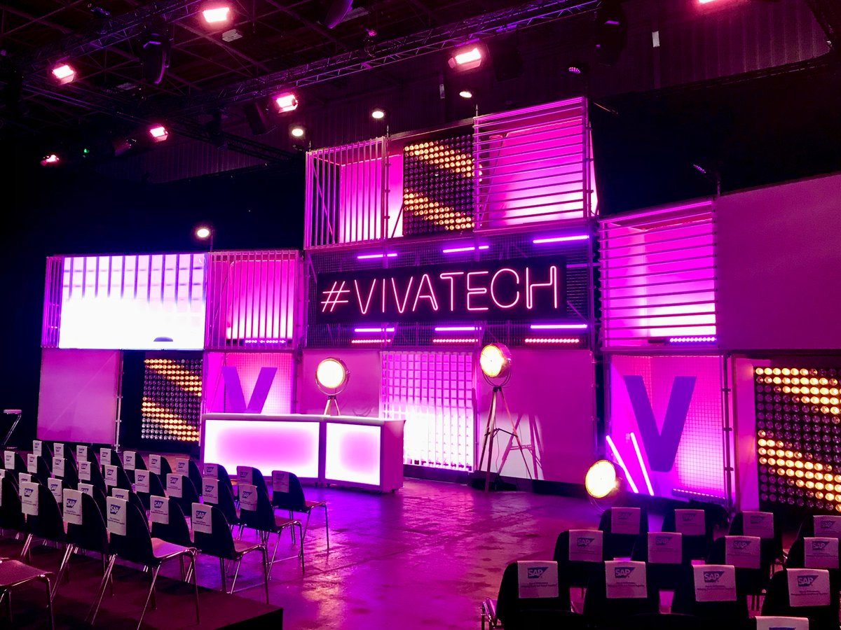 J2 <a href="/VivaTech/">Viva Technology</a> !
🚨Alerte création originale🚨
Un détour par les stages plus que recommandé, 
by <a href="/PublicisLive_FR/">PublicisLive Paris</a> 

cc <a href="/publicis_france/">Publicis France</a> 

#event #eventprof #innovation #creativity #scénographie