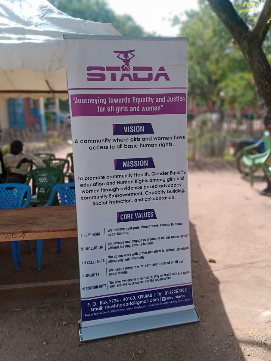 Today,over 50years ago, 20,000 S.A students took to the streets demanding to be taught in their language. Armed policemen murdered 100s of them. Today as we champion for right to education for all children. We applaud and appreciate the bravery of children
#AfricanChildDay
