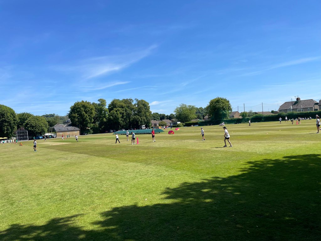 PekingSport's tweet photo. β«οΈπ΄π Well done to our Year 10 boys who did a great job of officiating at the Warminster & Westbury Primary Schools Dynamo Cricket Tournament yesterday! ππ»ππ΄β«οΈ #KingdownSport #RoleModels #SummerSport πβοΈ https://t.co/BAniNe8AXG