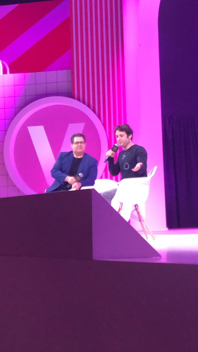 UnderTech02's tweet photo. « Chaque bonne expérience fait monter un peu plus les attentes de vos utilisateurs » Dylan Field, Figma
#VivaTech2022 #Undertech #Vivatechbyiim #iimvivatech2 #design #Figma https://t.co/VH3u4ecMAa