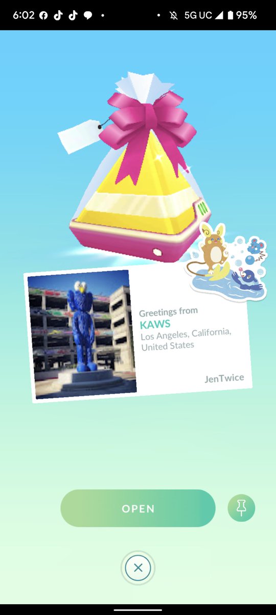 Sn3ak3r_Fr3ak3r's tweet image. She done did it again !! @jentwice143 thank you for this amazing gift .. iykyk .. #KAWS #KAWSCompanion #PokemonGo #GlobalGifters #grateful #SPALLDAY