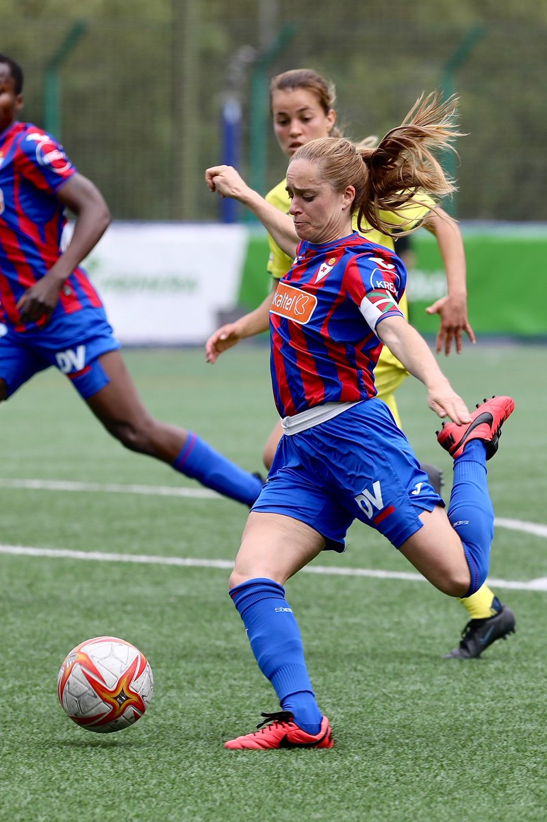 🖊️ Las capitanas Sheila Elorza y Arene Altonaga renuevan hasta 2024.

👉bit.ly/3Hw5QDS

🖊️ Sheila Elorza eta Arene Altonaga kapitainek 2024ra arte berritu dituzte euren kontratuak.

👉bit.ly/3NYkYw5

#EibarFem #BetiArmaginak