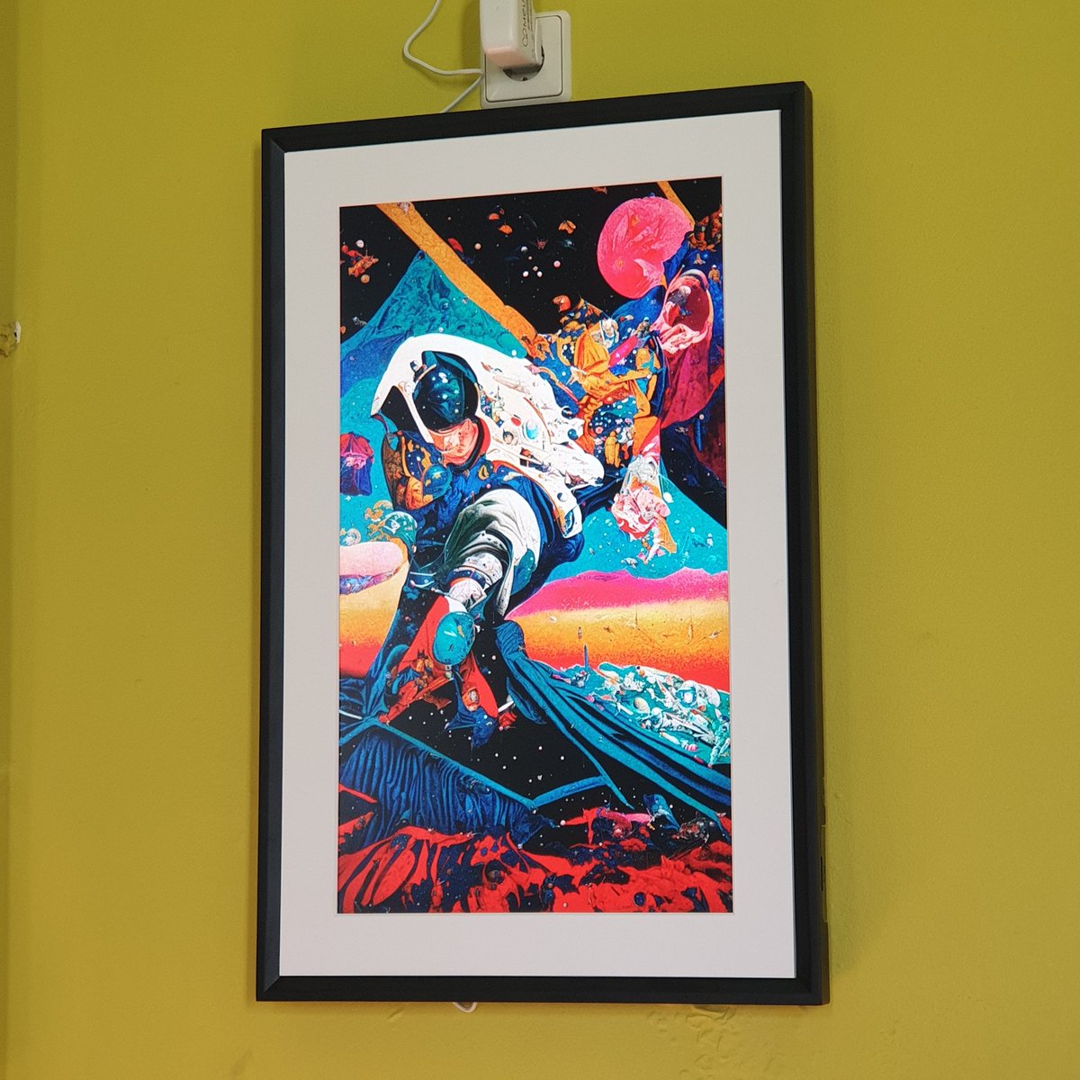 cascrypto's tweet photo. @ganbrood it takes time, but now your work looks awesome on the screen, we need to do drinks fast again and show off your work #NFTplayground https://t.co/slDKdJlUOF