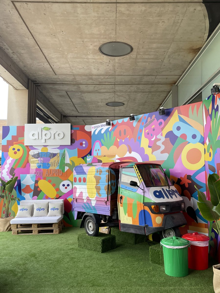 PopapCatradio's tweet image. Ja som al @SonarFestival @sonarplusd!
#sonarfestival #sonarplusd #sonar2022